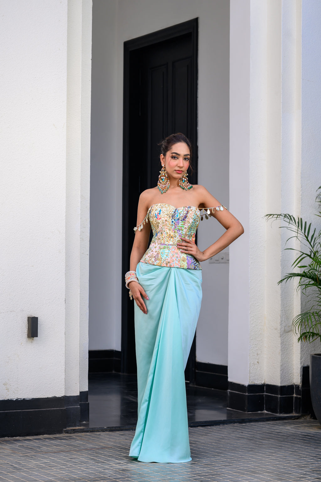 Gardenia Highlighted Corset With Skirt - M image