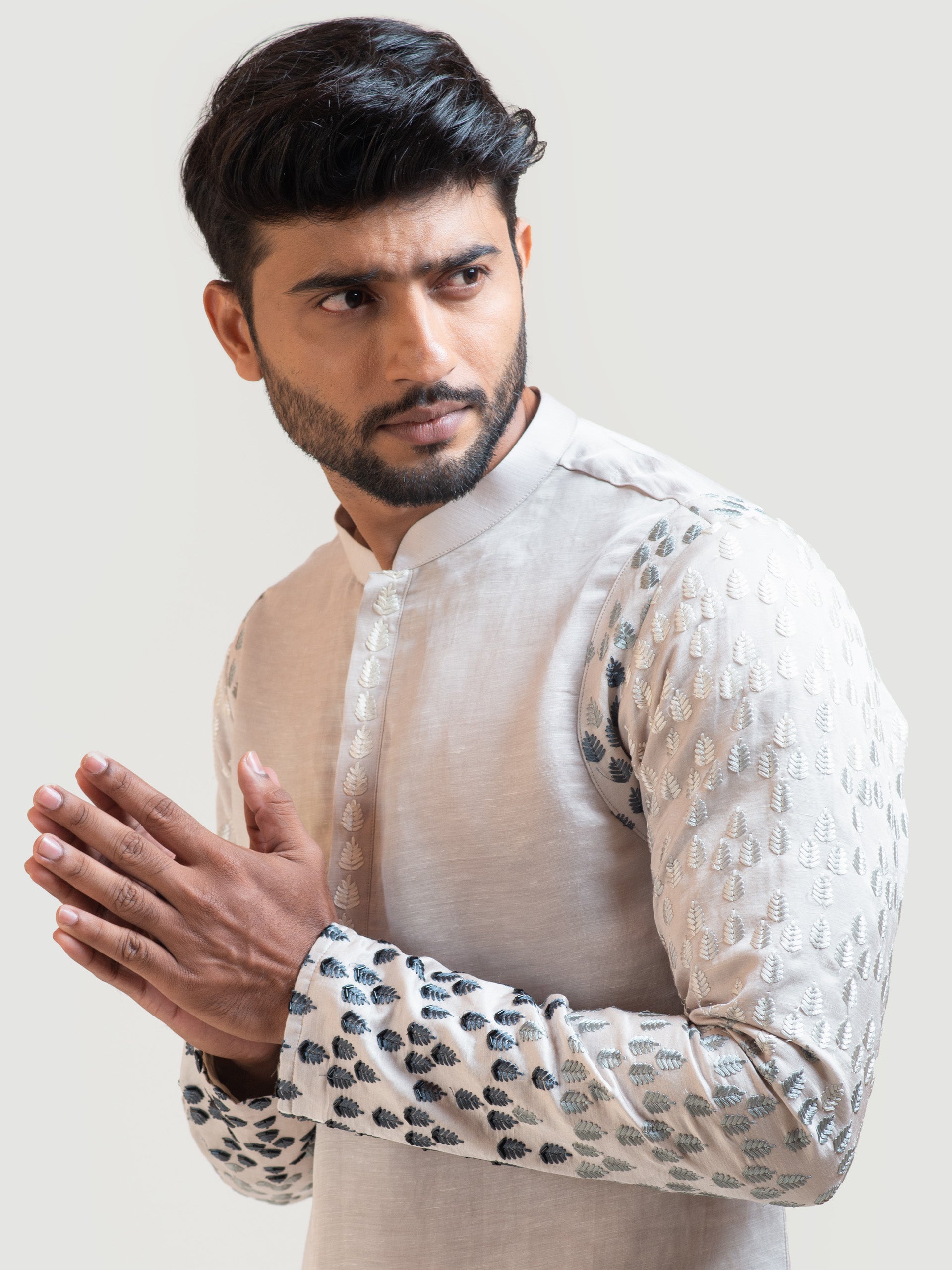Grey Gradient Leaf Kurta Set image 1