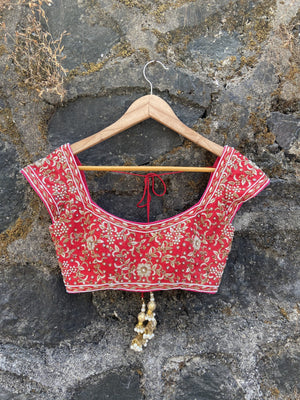 Red and Pink Bridal Lehenga image 3