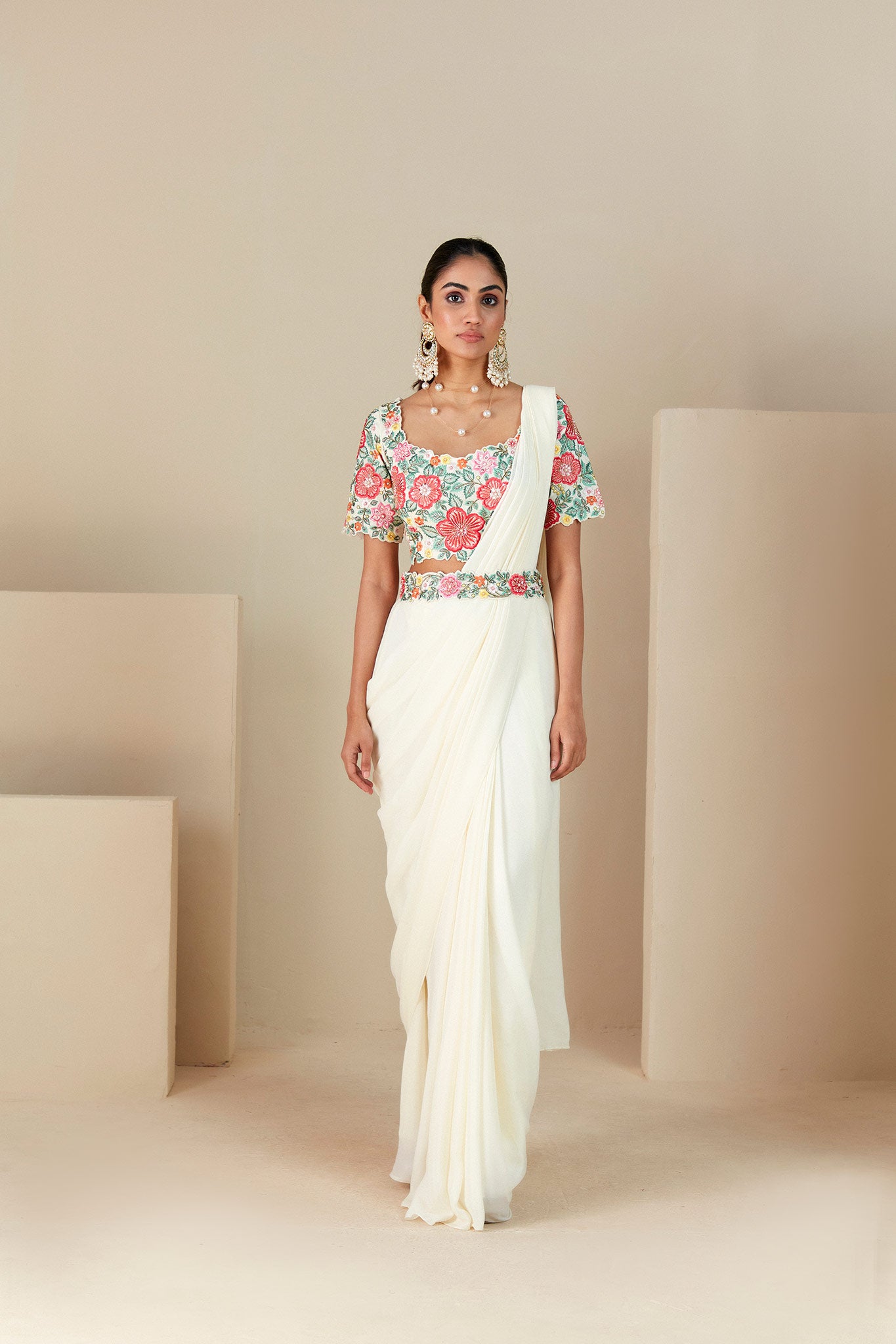 Thread Embroidered Off-White Pre-Drape Saree image 5