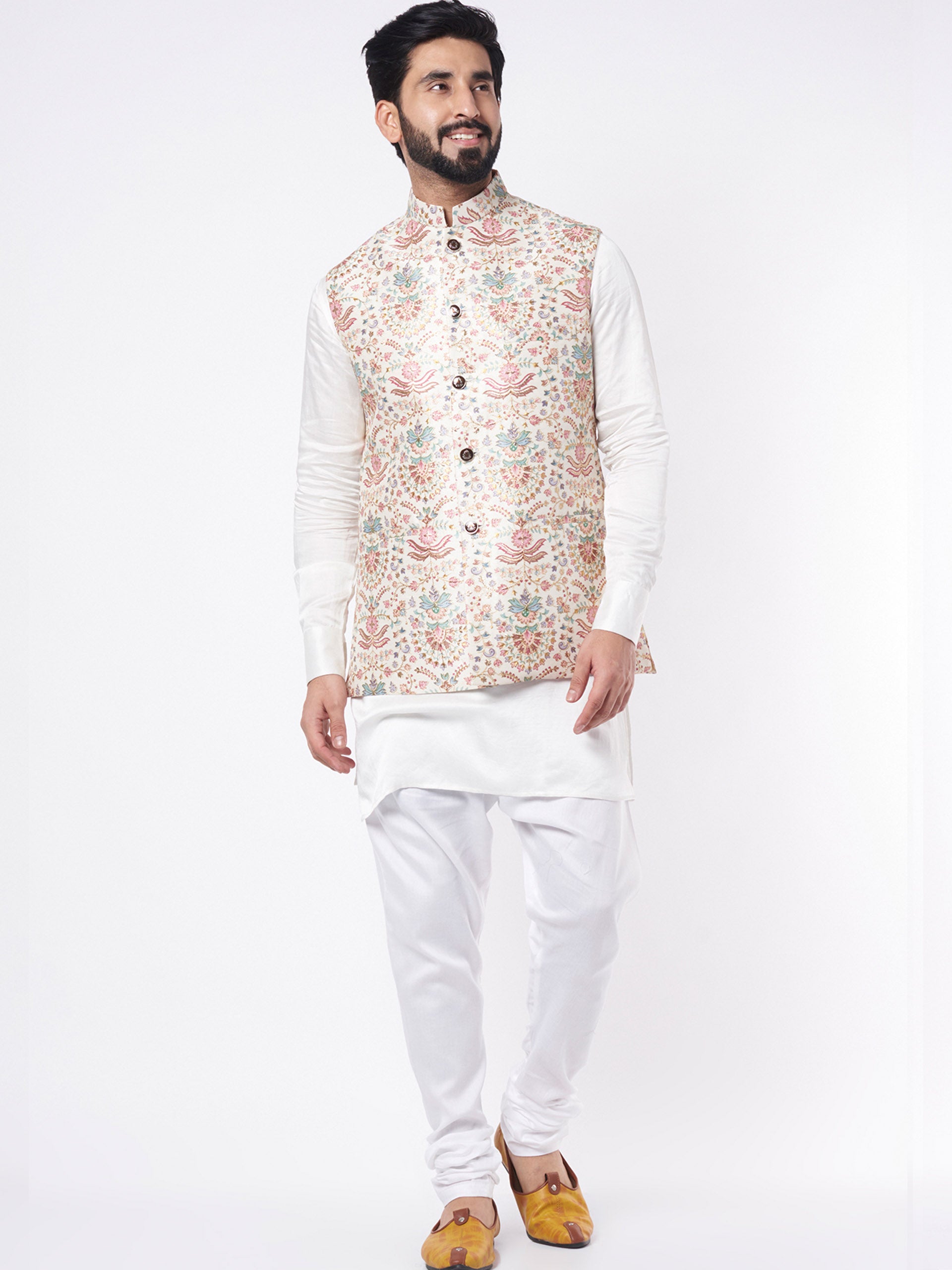 Floral Threadwork Bundi Jacket Set - S image