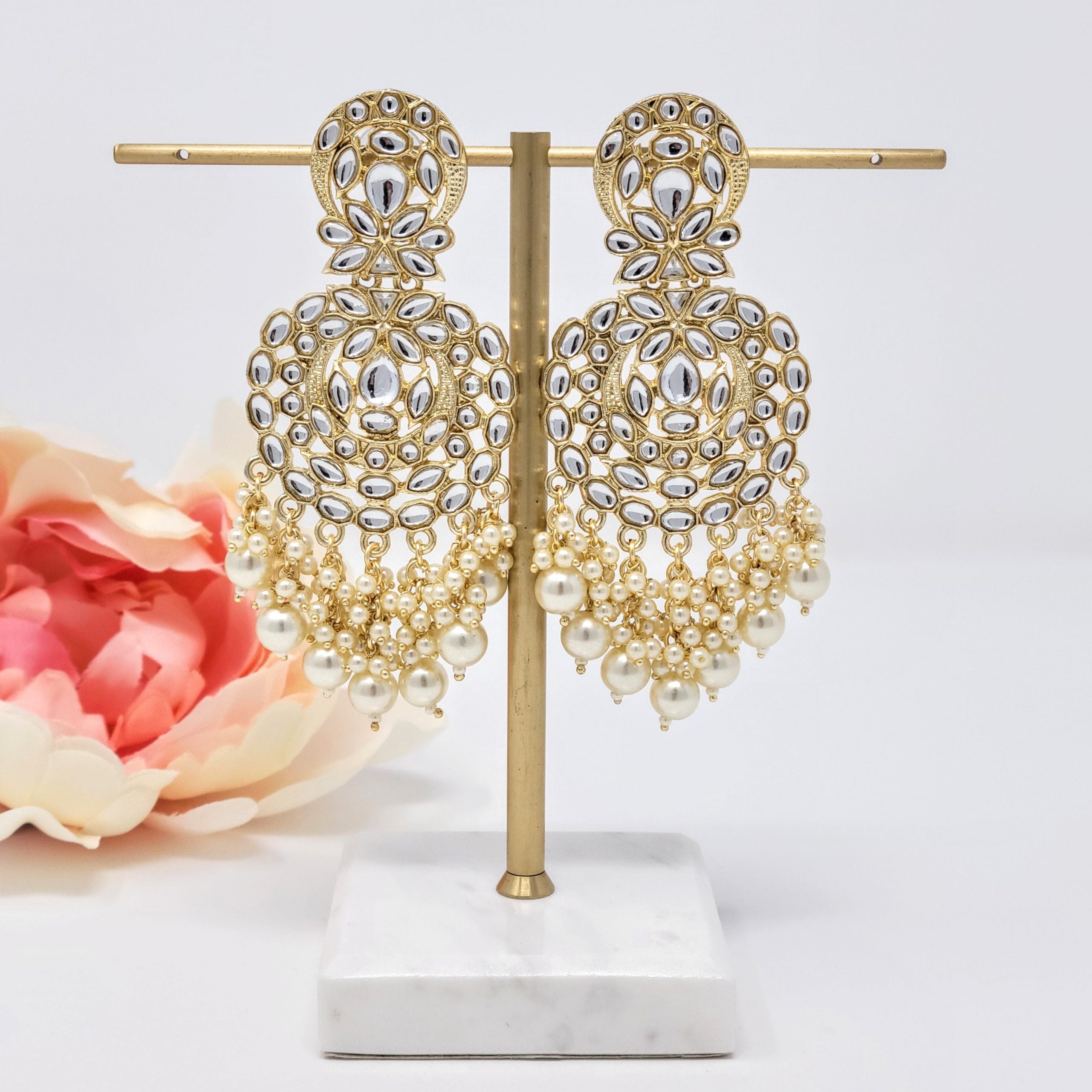Niva Earrings image 0