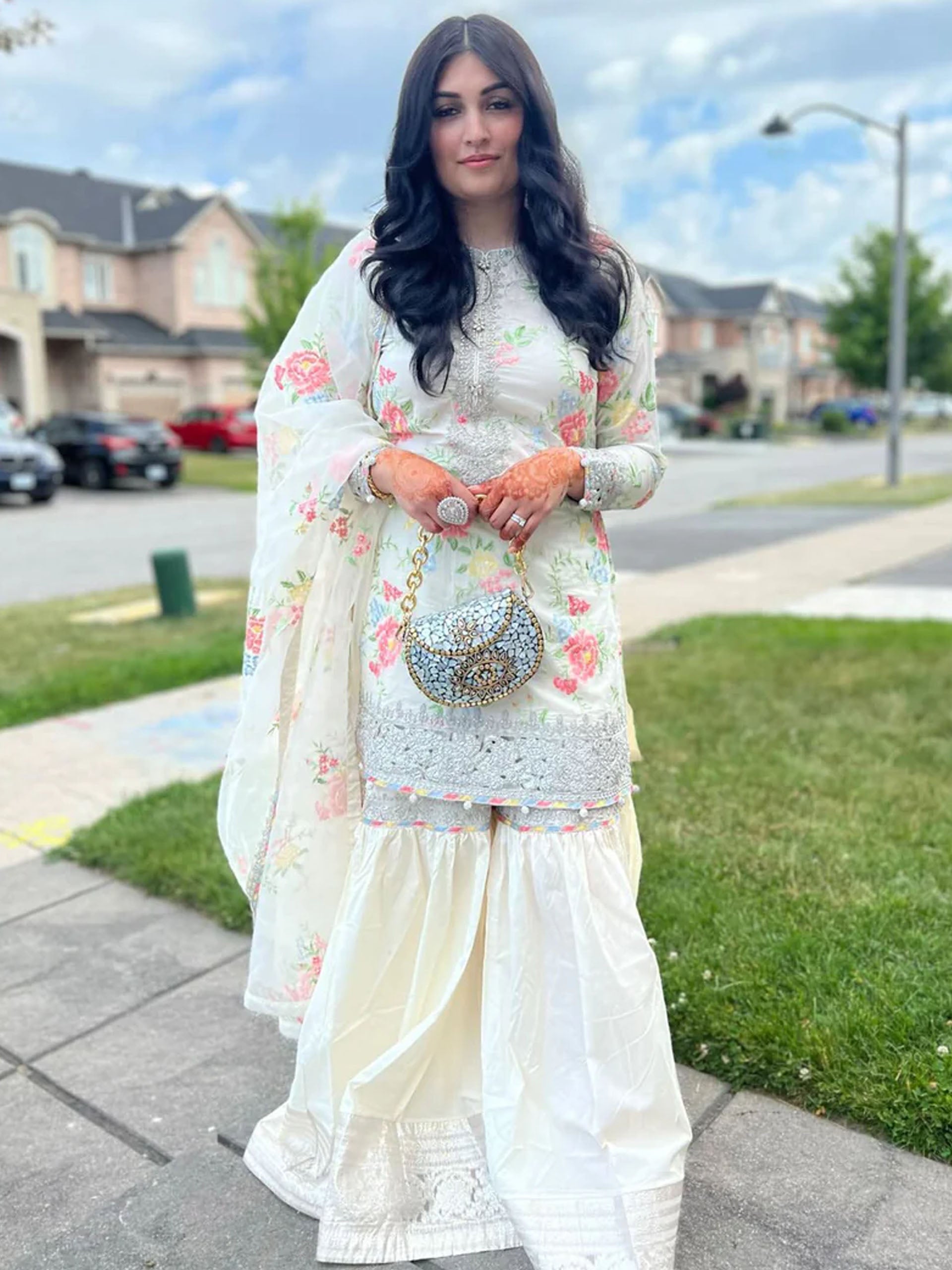 SANIA Vintage Clutch image 1