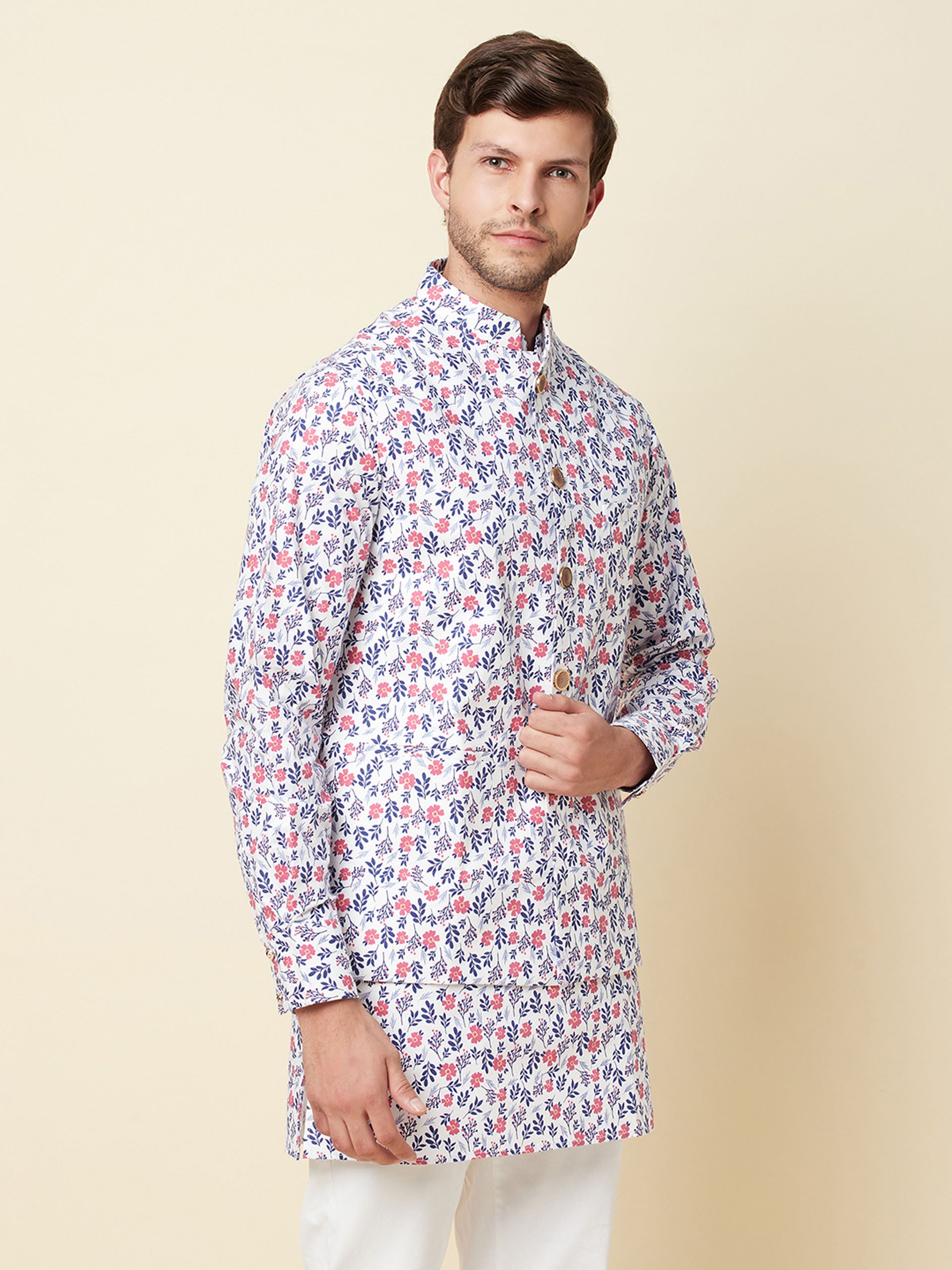 White Floral Print Jacket with Kurta Set image 4