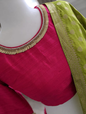 Ivory Floral Lehenga with Fuchsia Blouse image 2
