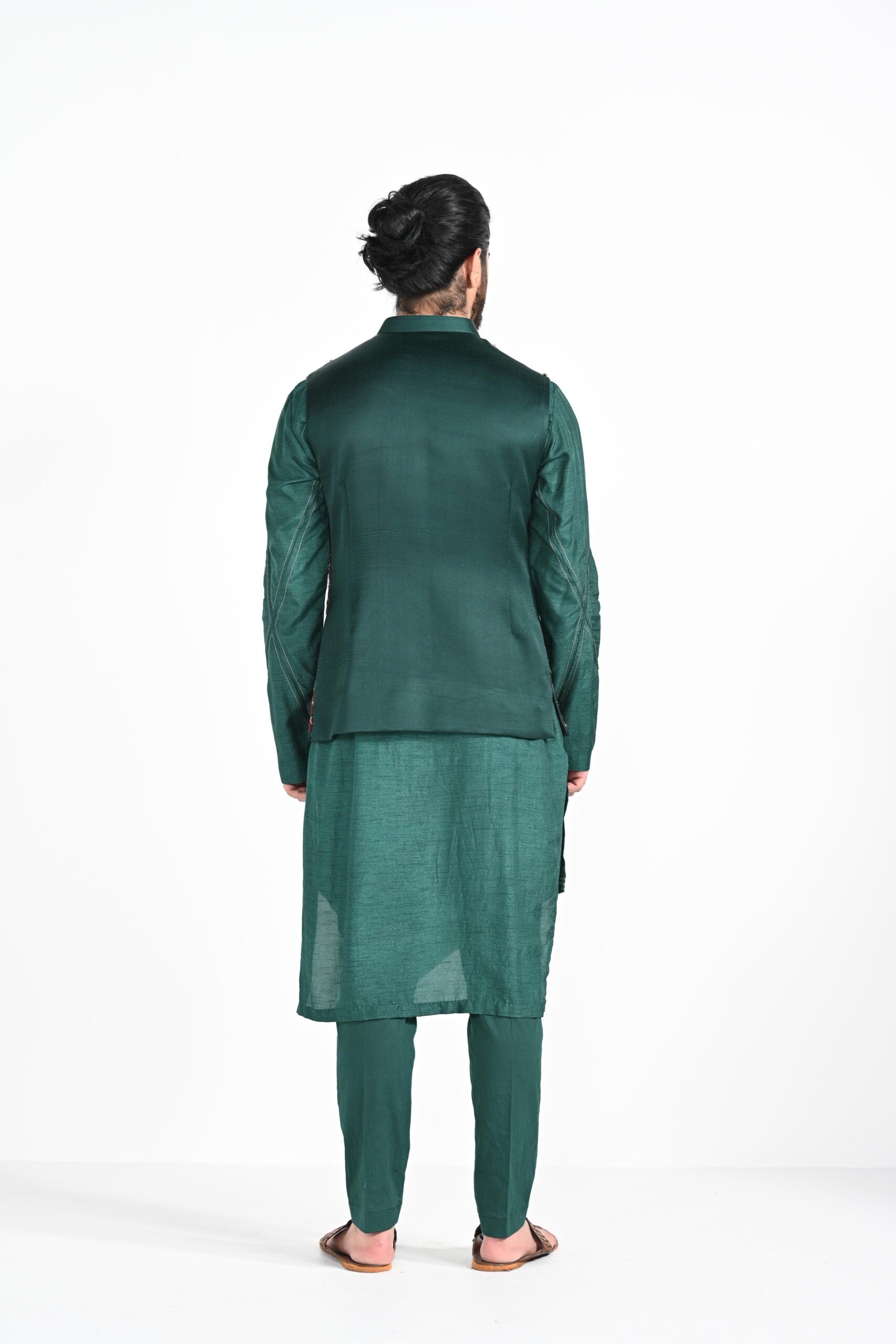 Bottle Green Jhaal Work Nehru with Zari Stitchline Detail Kurta Set image 8