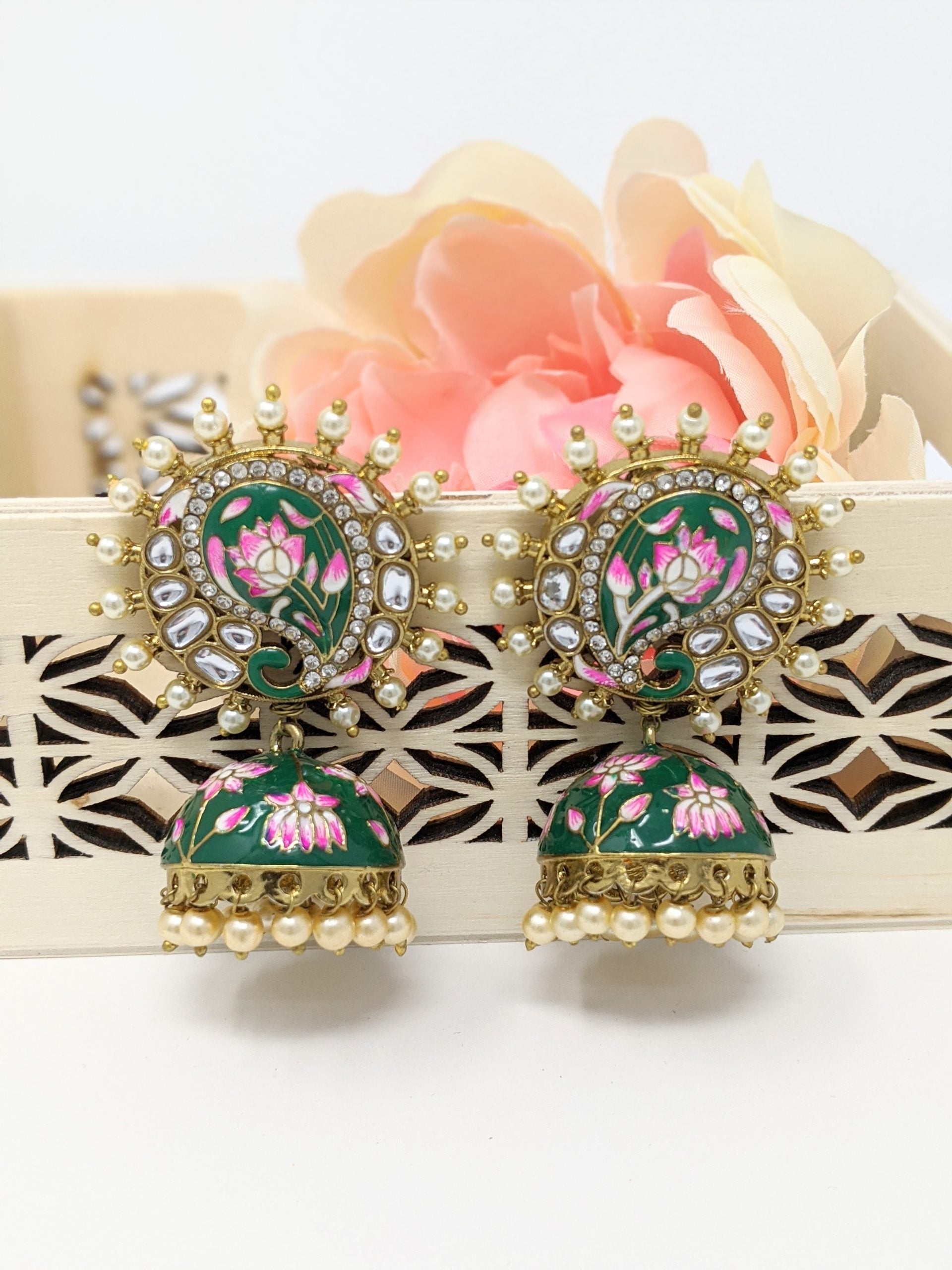Keri Earrings image 0