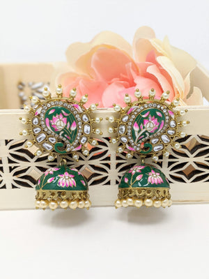 Keri Earrings image 0