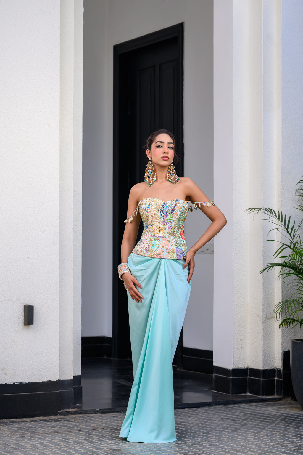 Gardenia Highlighted Corset With Skirt - Custom image