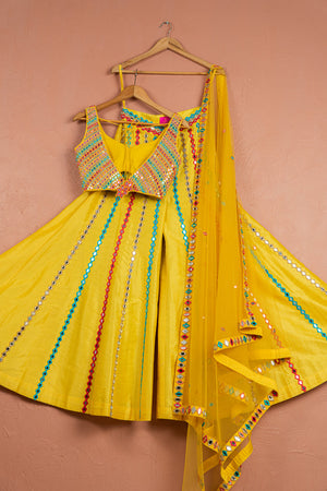 Sunshine Yellow Multicolor Thread &amp; Mirrorwork Sharara Set image 2