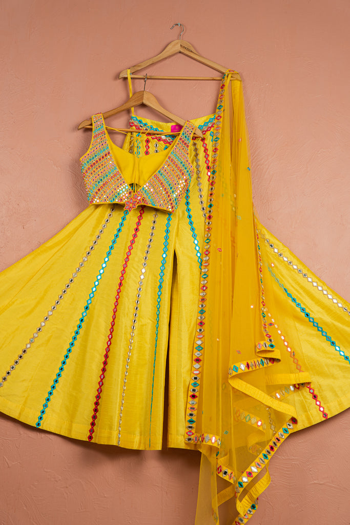 Sunshine Yellow Multicolor Thread &amp; Mirrorwork Sharara Set image 2
