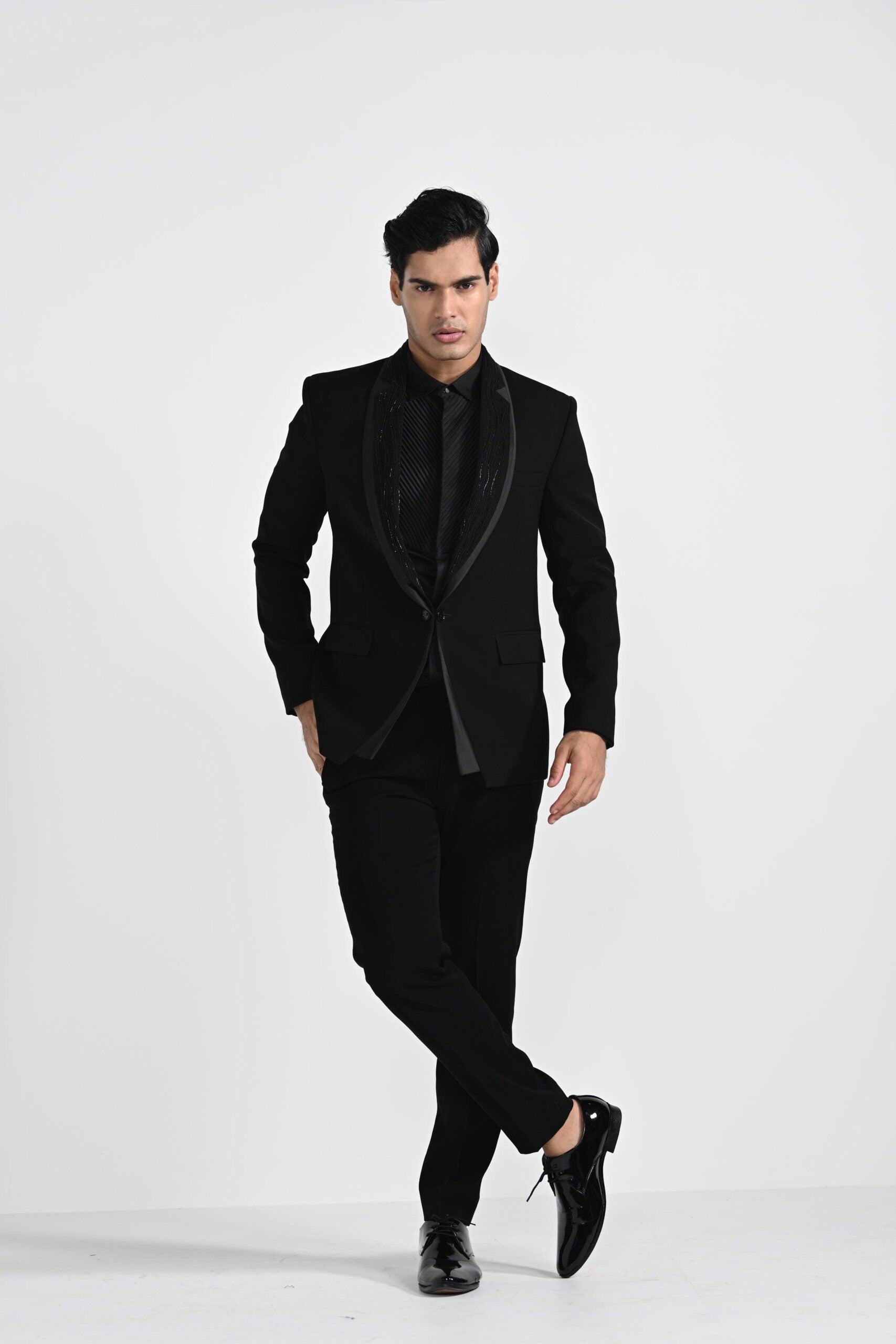 Double Lapel Tuxedo Set - M image