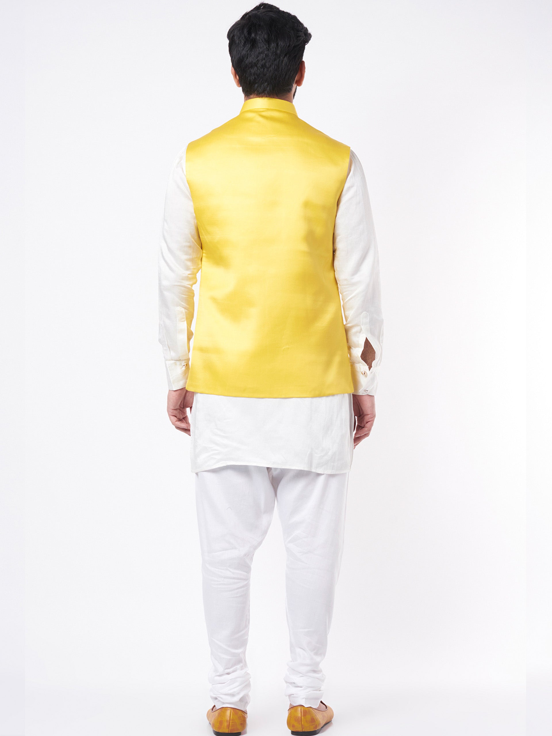 Yellow Silk Bundi Jacket Set image 2