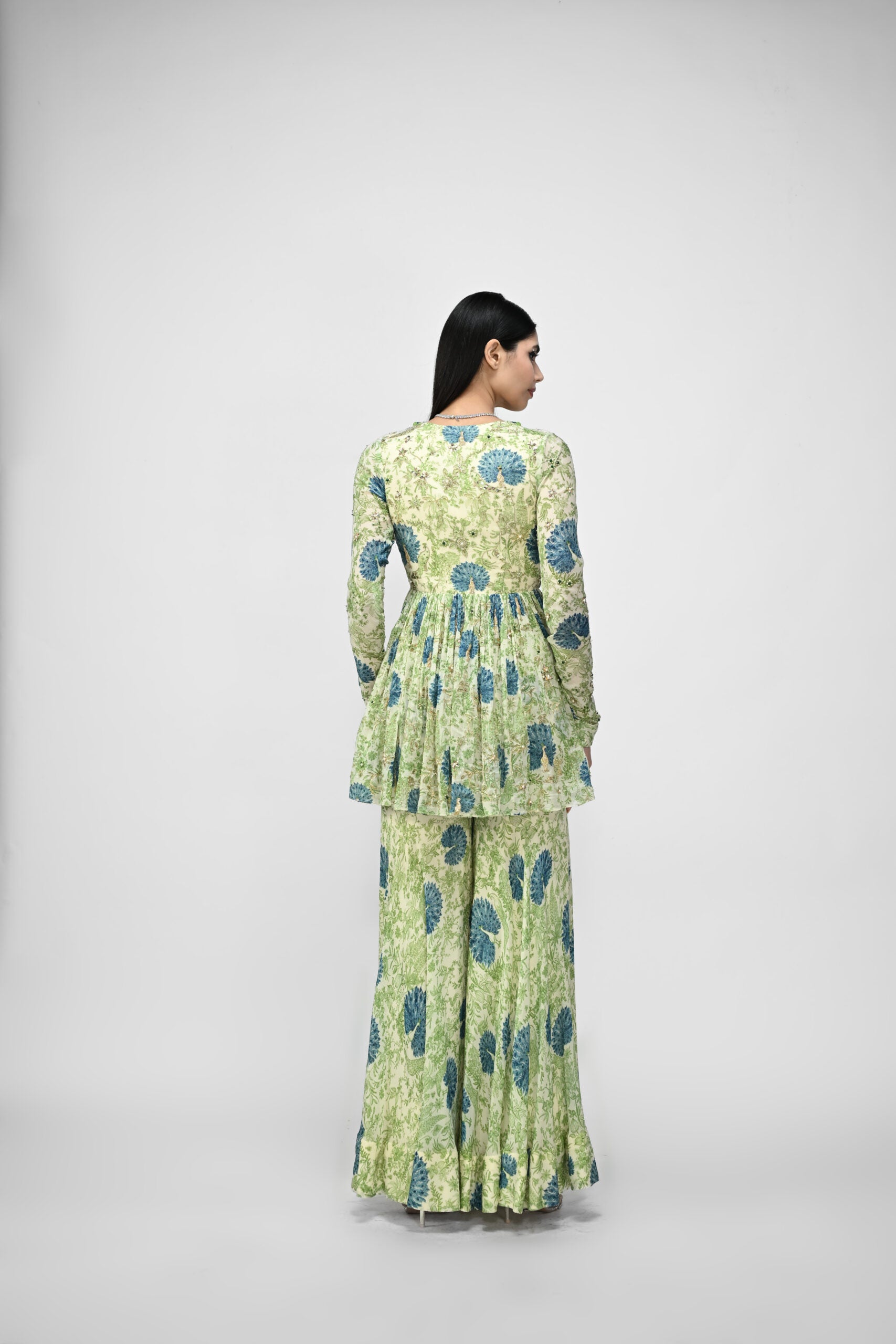PEACOCK HIGHLITED PEPLUM KURTA PAIRED WITH PEACOCK SHARARA PANTS image 3