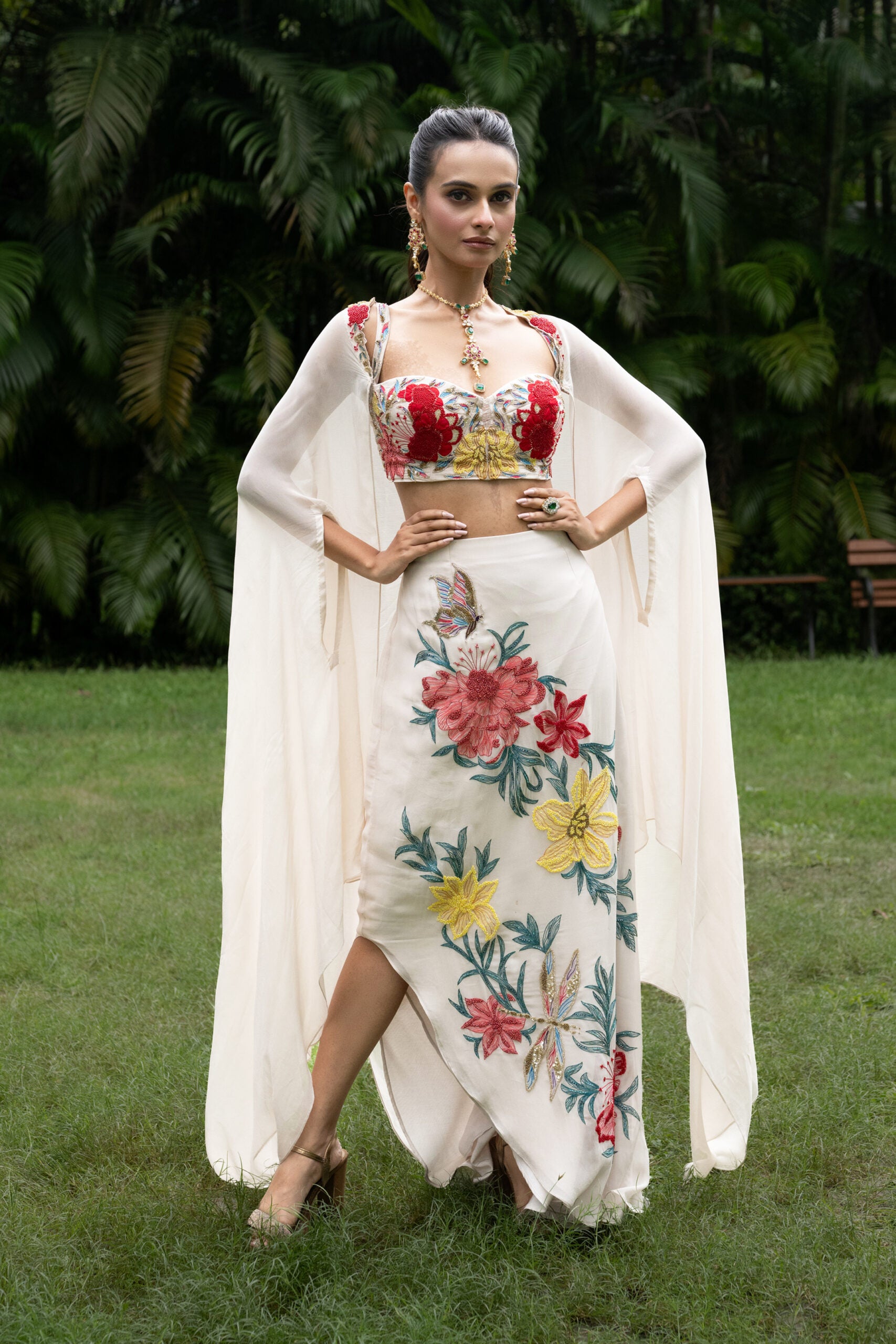 Butterfly Skirt  Cape Set - M image