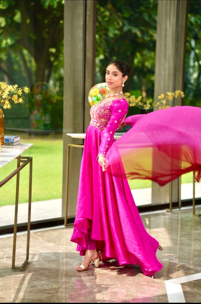 Maahi Anarkali Set image 2