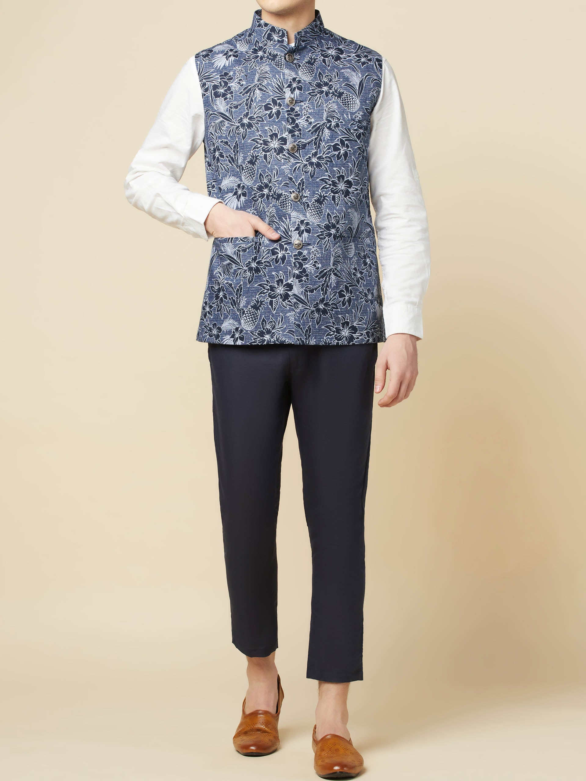 Tropical Print Bundi Jacket Set image 3