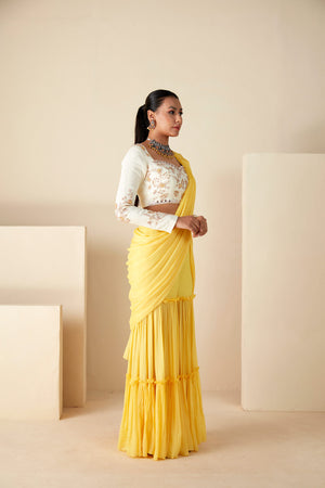 Sweetheart Neckline Sharara Saree Set image 5