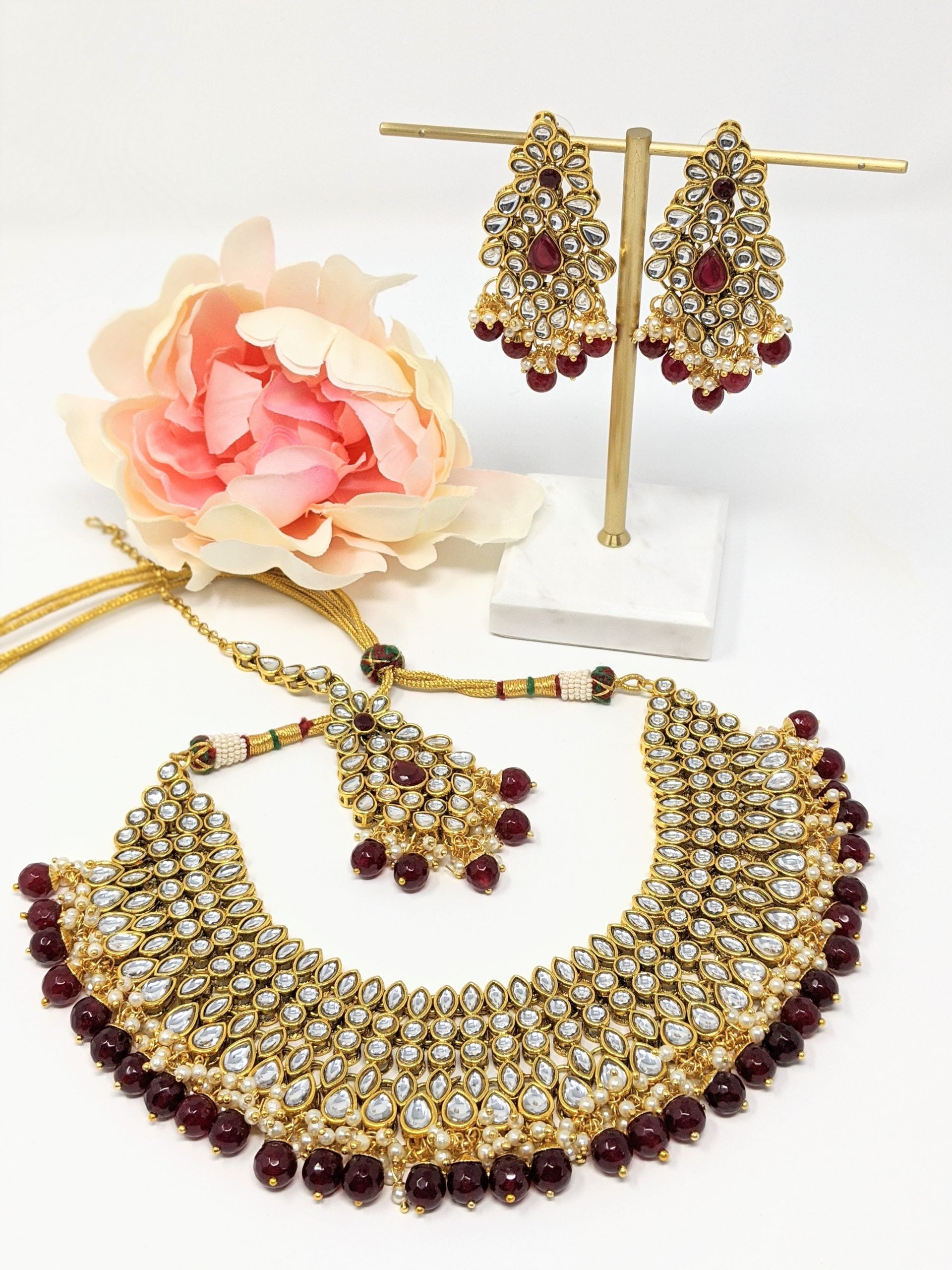 Jia Necklace Set image 1