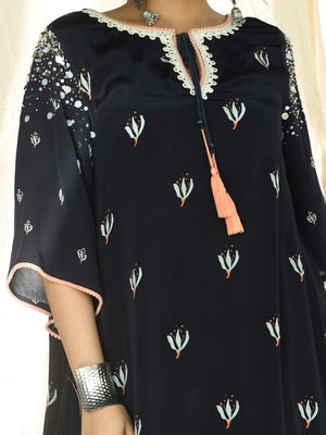 Midnight Motif Kurta and Dhoti Set image 3