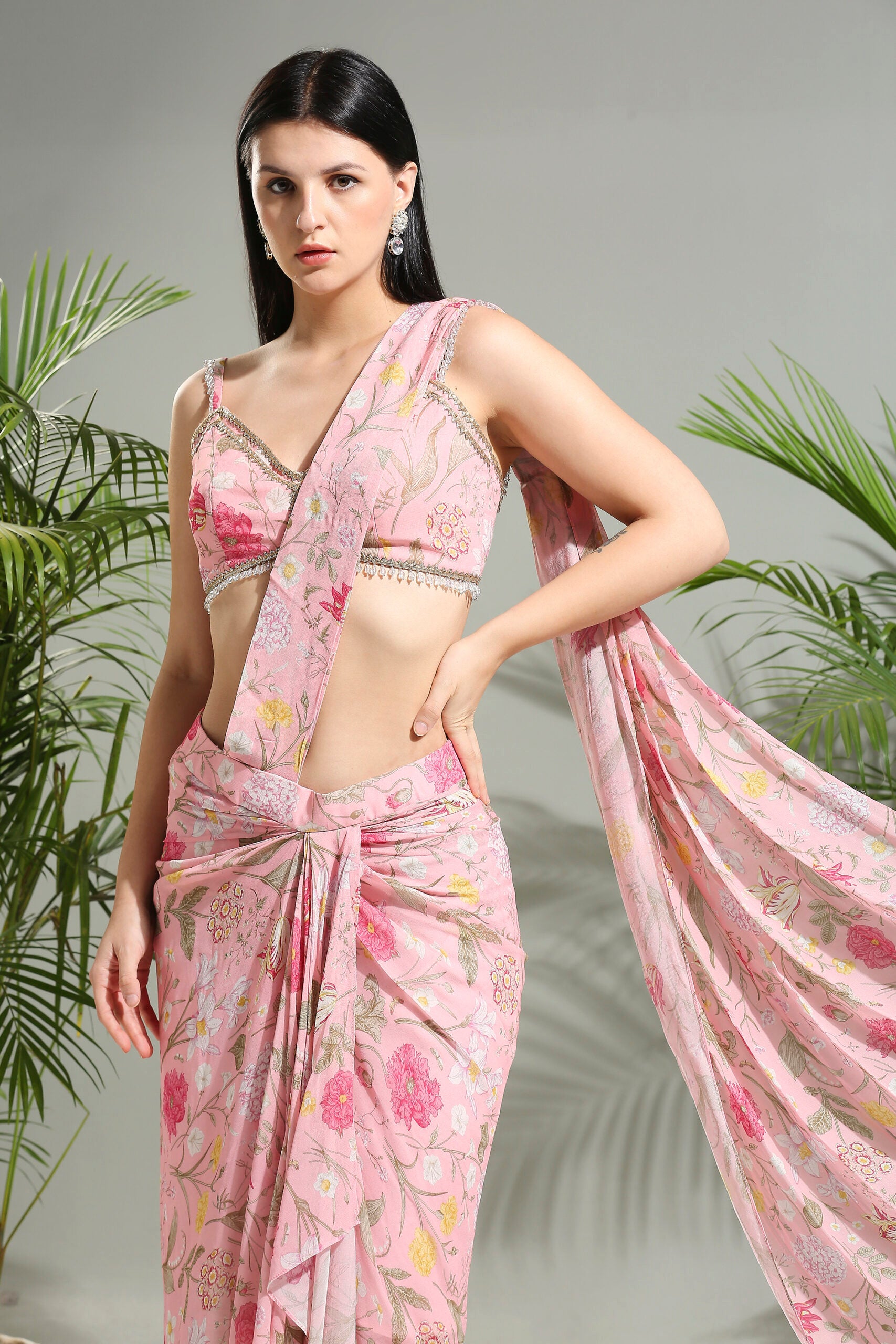 Blush Pink Slit Saree image 4