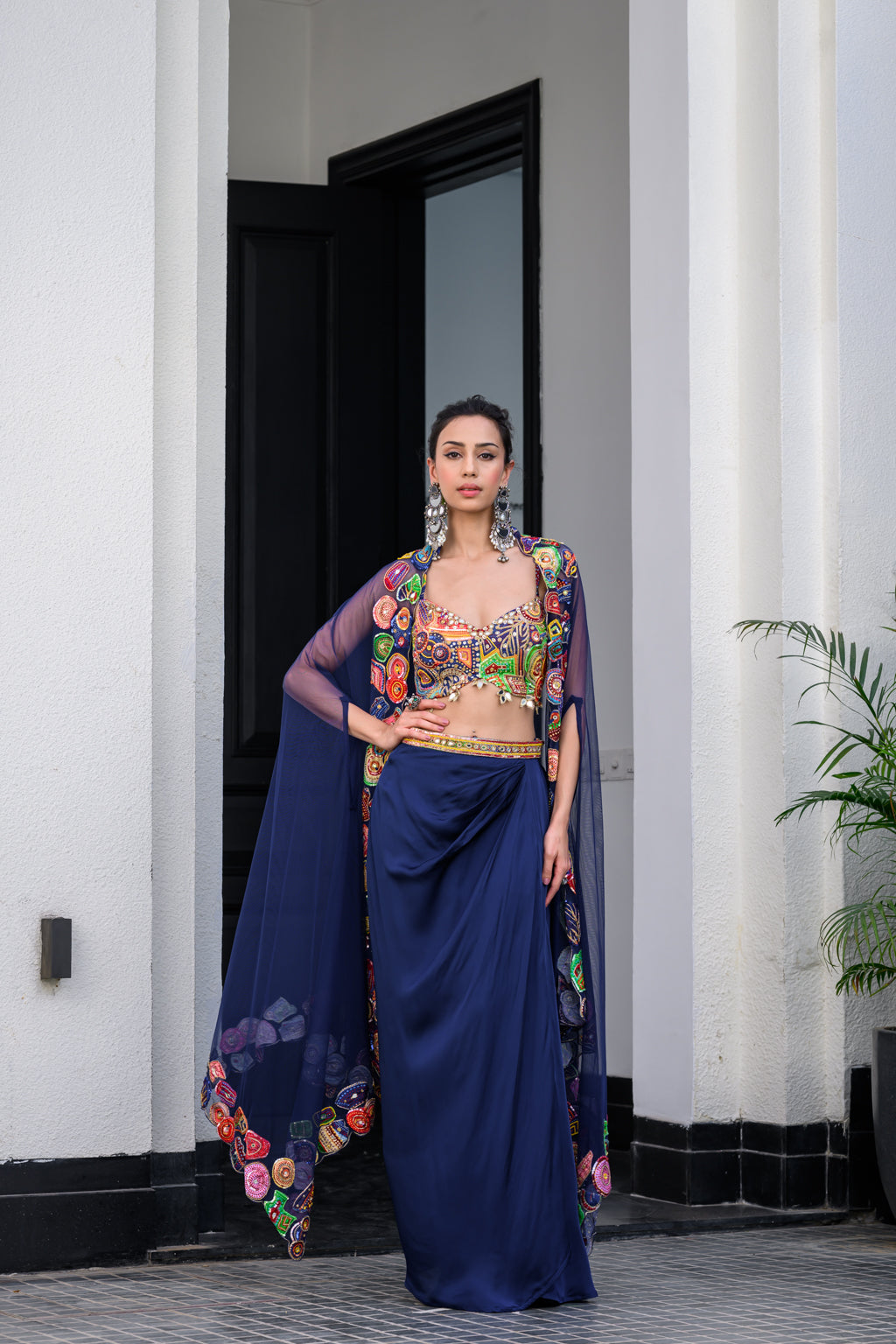 Iris Highlighted Bralette Paidawn Dhoti Skirt Set And Highlighted Applique Cape image 8