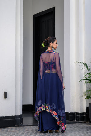 Iris Highlighted Bralette Paidawn Dhoti Skirt Set And Highlighted Applique Cape image 6