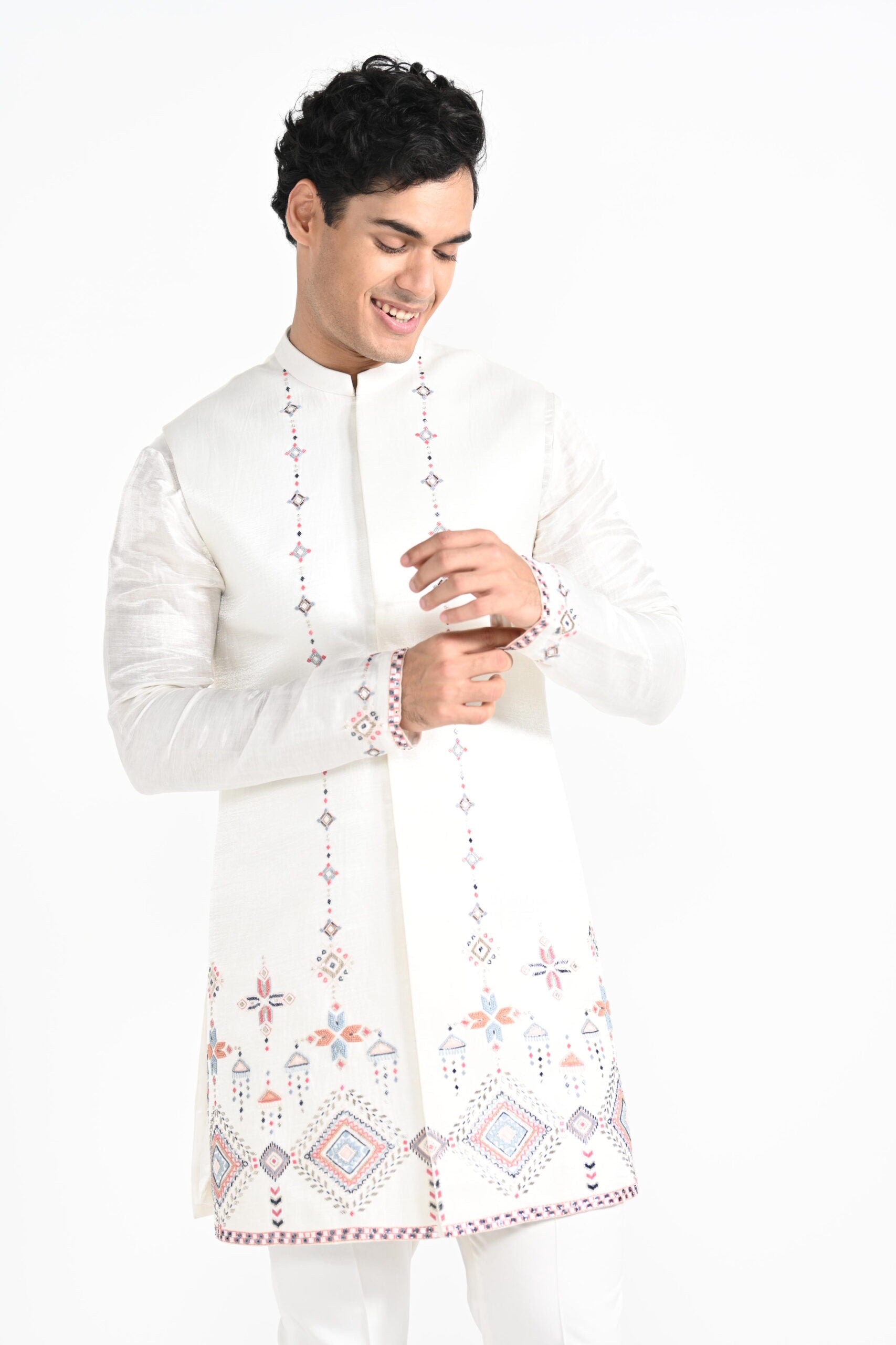 Ivory Phulkari Inspired Nehru with Embroidered Kurta Set image 5