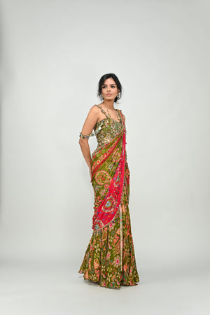 Olive Highlighted Dual Pre Stitched Saree with Green Badla Corset image 5
