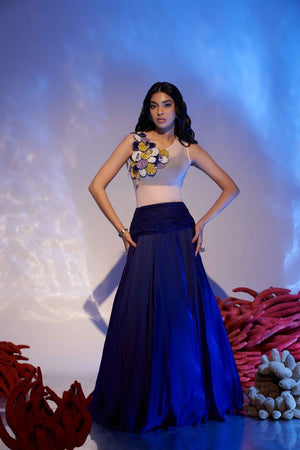 Shell Embellished Skirt Set - XL image