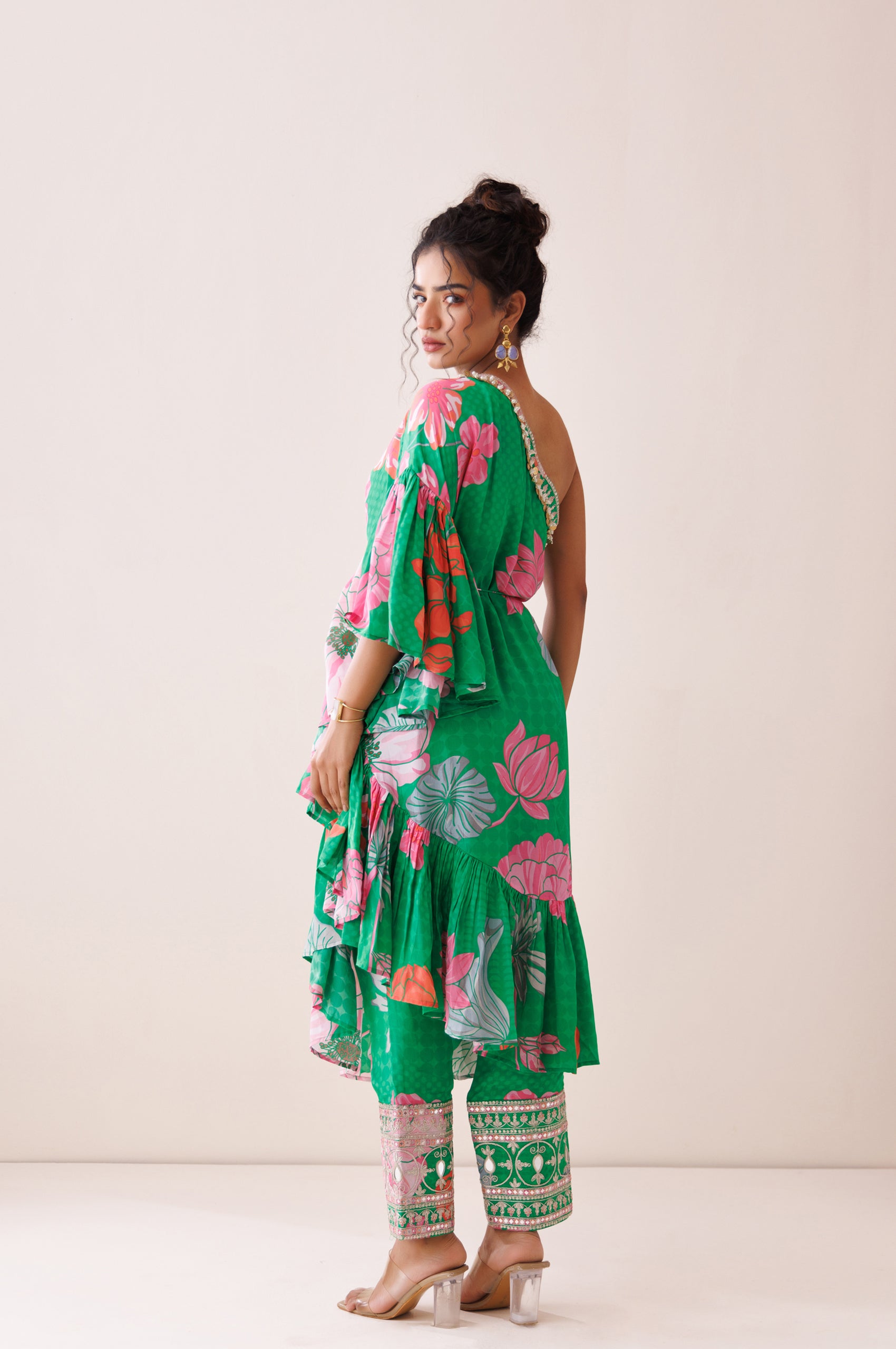 Green One-Shoulder Co-ord Set image 2