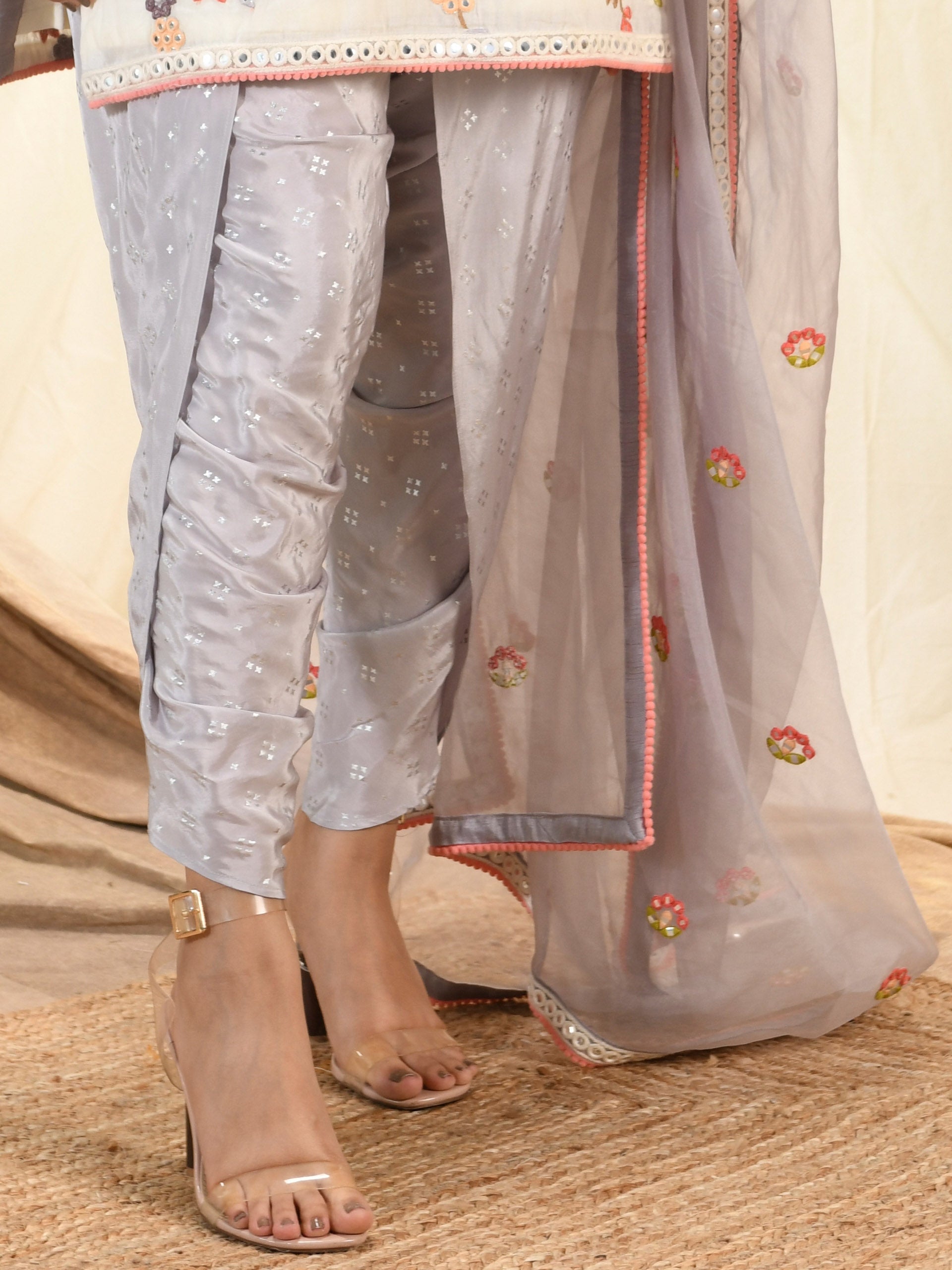 Lavender Grey Kurta and Dhoti Set image 3