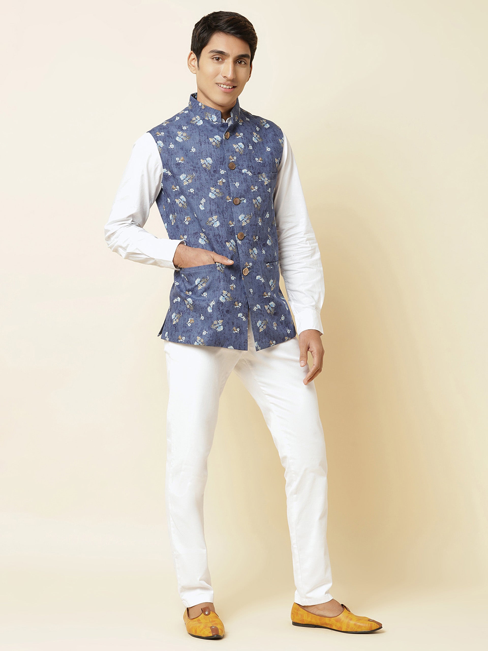 Blue Floral Print Bundi Jacket - L image