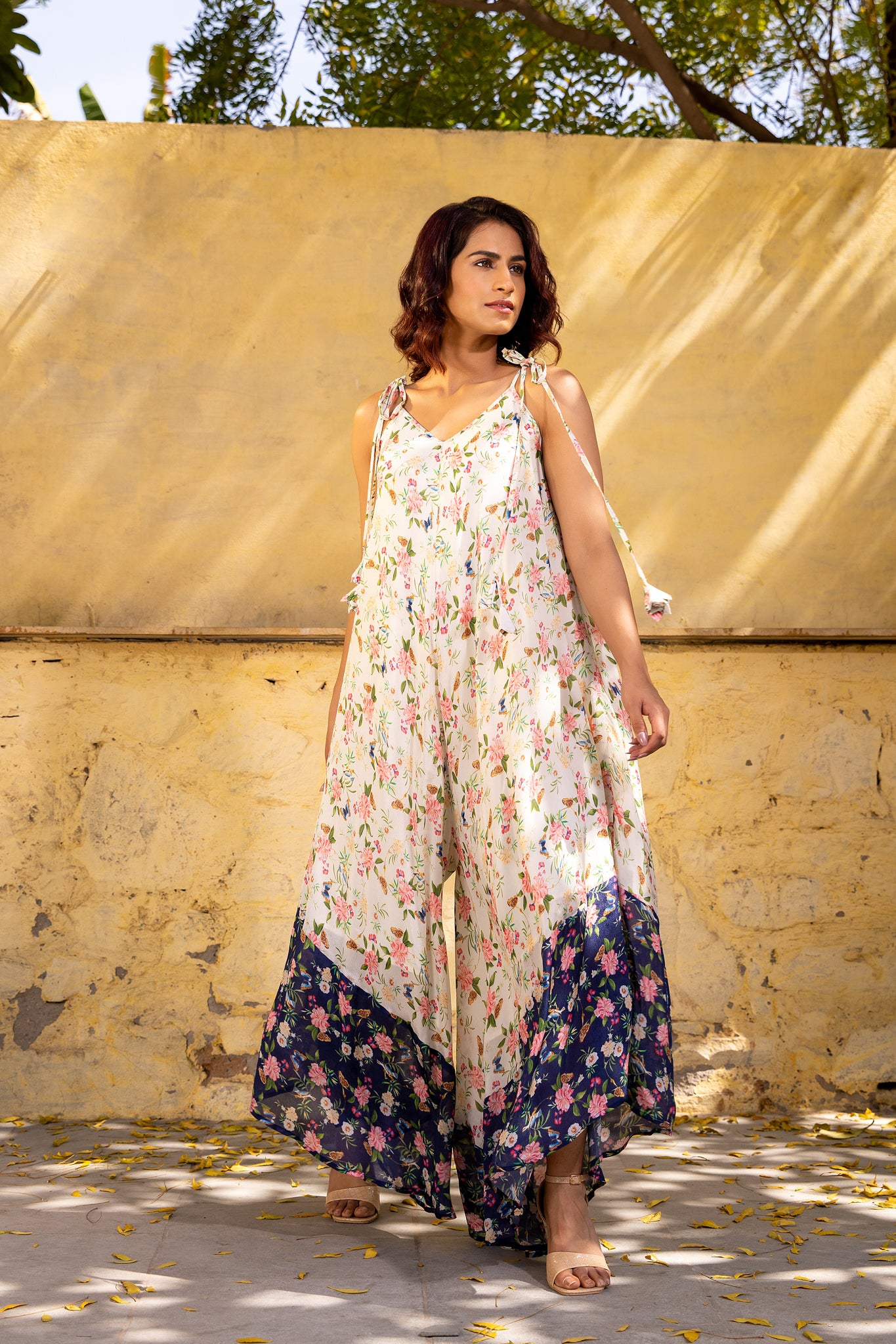Off-White &amp; Navy Blue Georgette Crepe Printed Jumpsuit image 2
