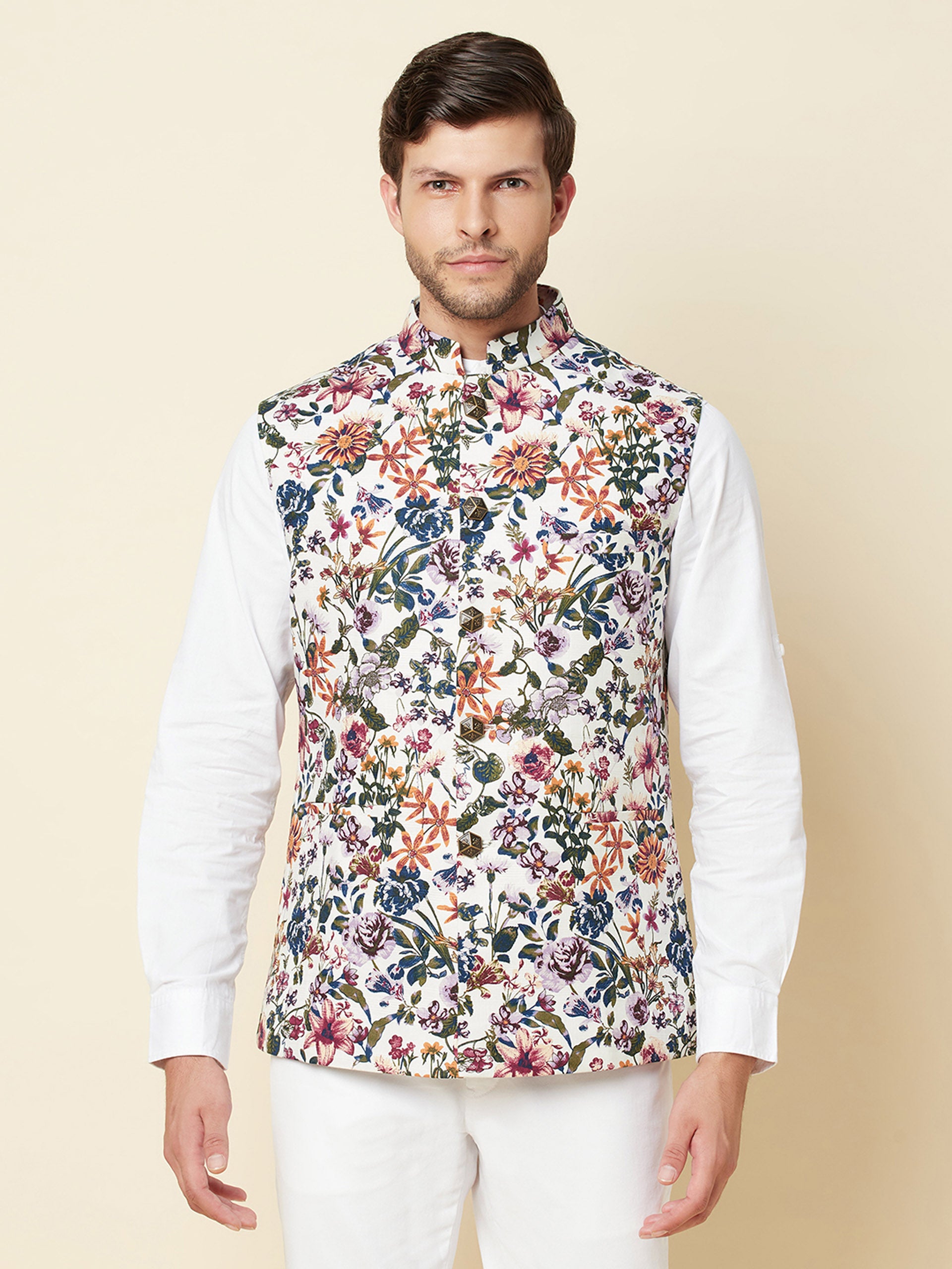 Floral Linen Bundi Jacket image 5