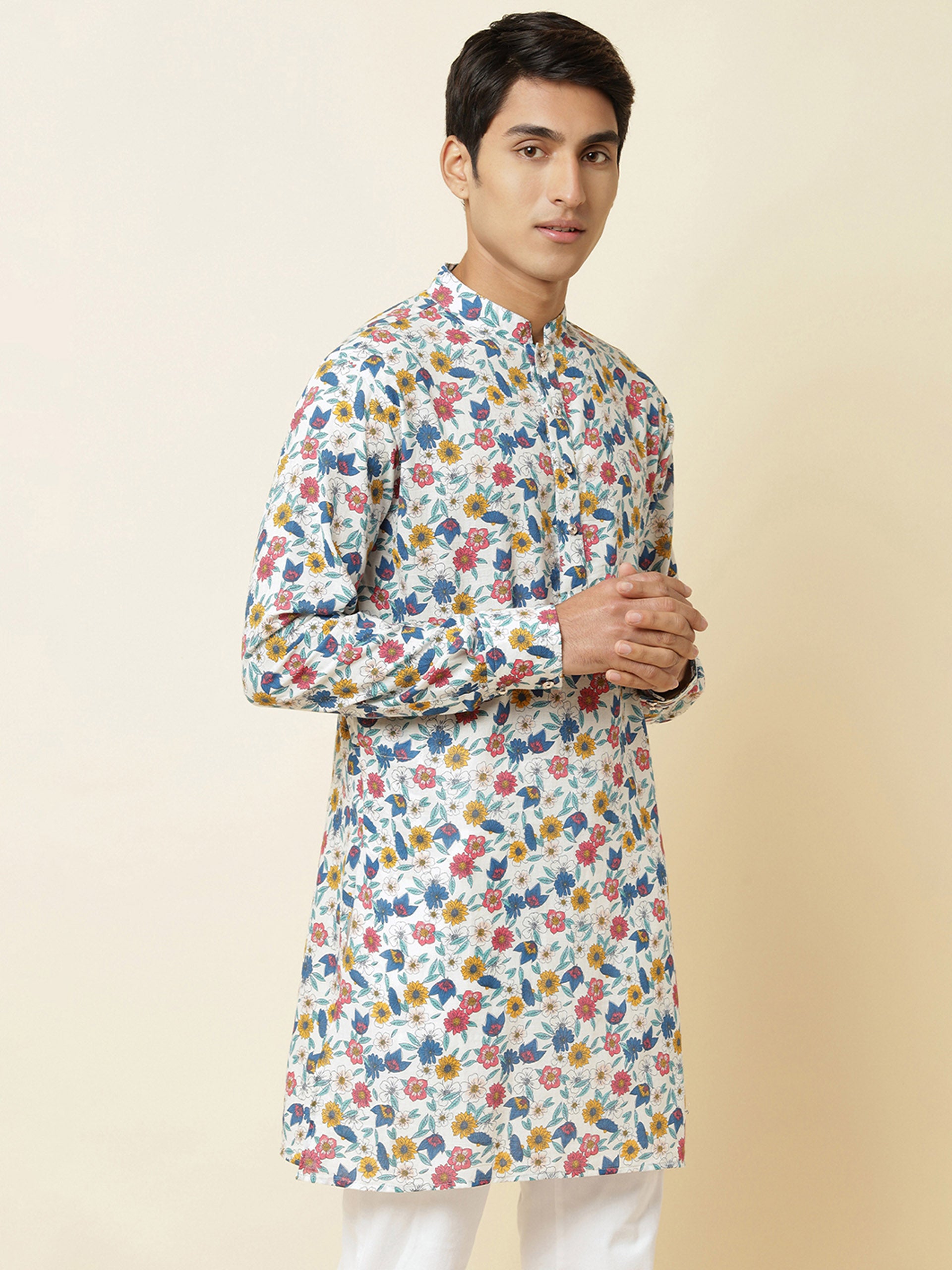 Multicolored Floral Print Kurta image 3