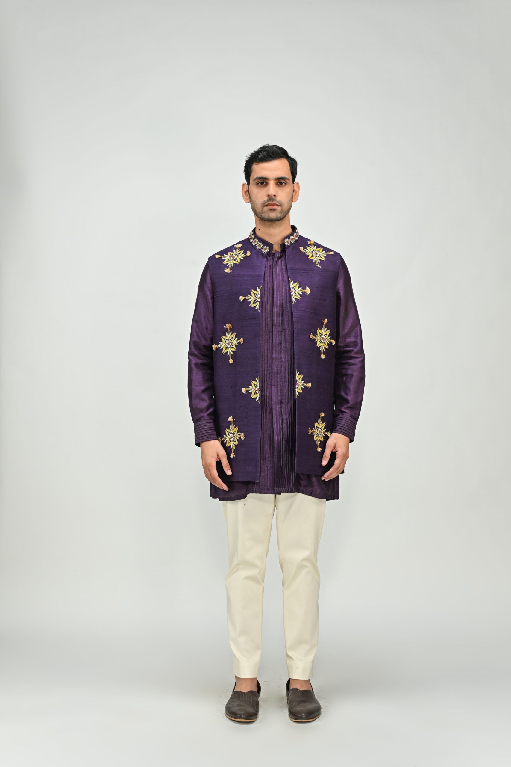 Plum Butta Half Jacket Kurta Pant Set image 6