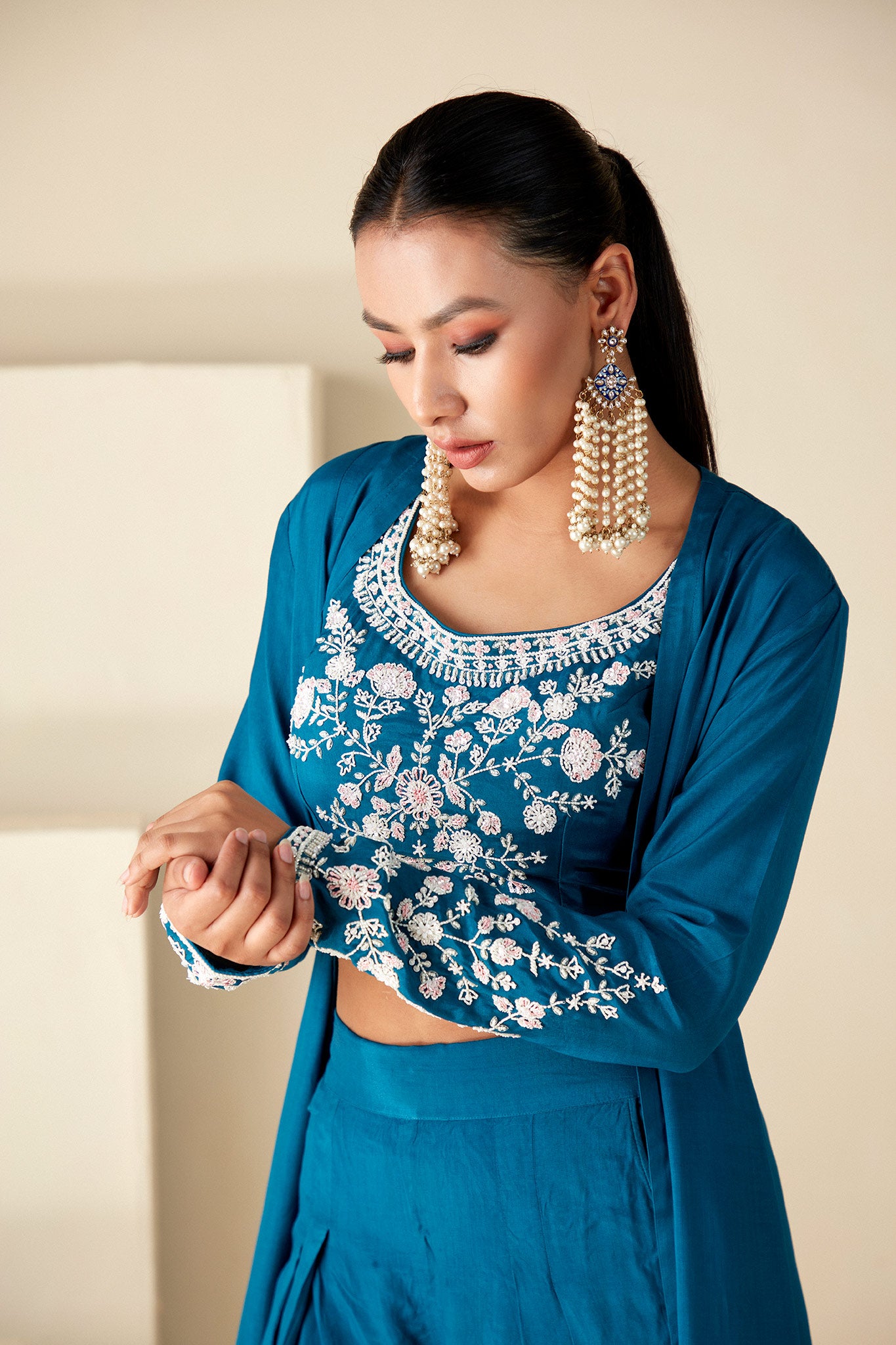 Hand-Embroidered Floral Jacket Pants Set image 1