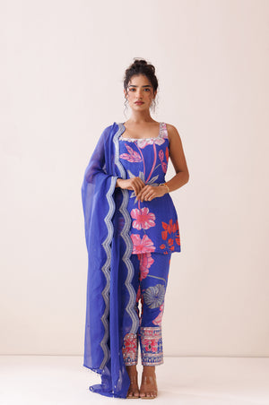 Blue Square Neck Kurta Set image 1