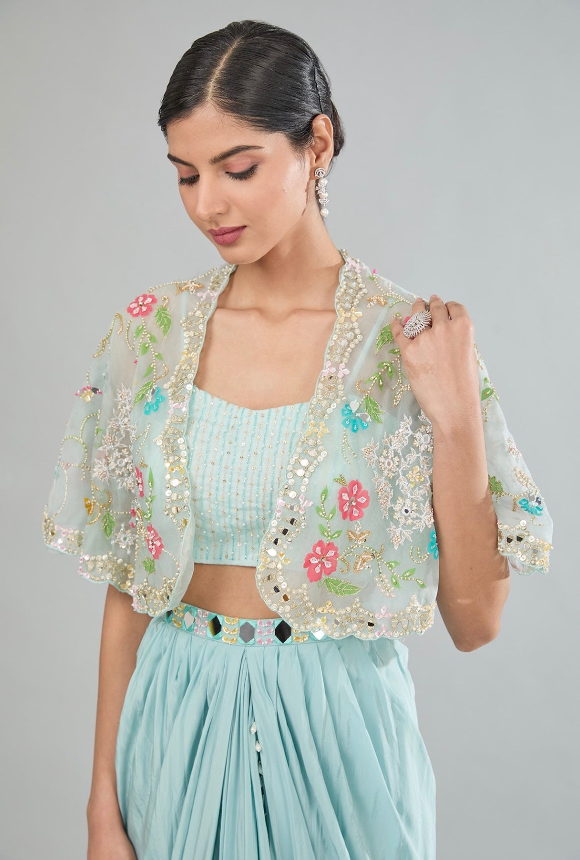 Arina cape set image 1