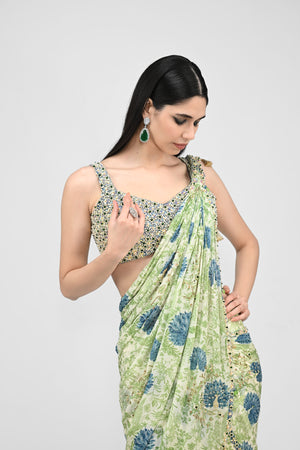 HIGHLIGHTED PRE STICHED PEACOCK SAREE PAIRED WITH BEAD BLOUSE image 3
