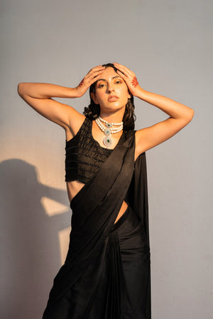 Black Embroidered Drape Saree Set image 3