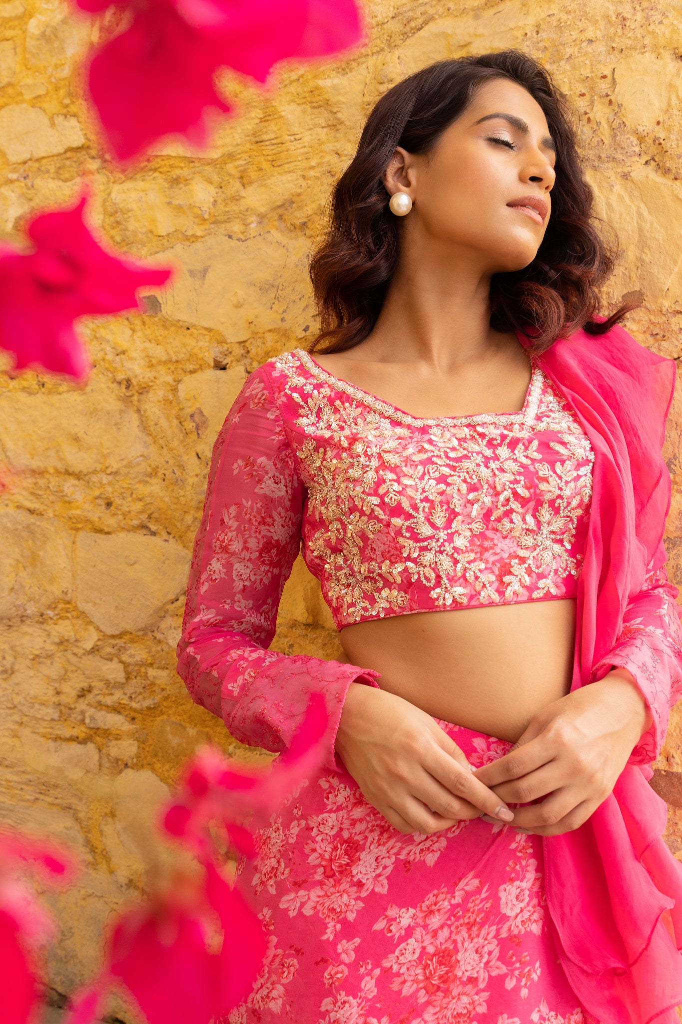 Pink Floral Embroidered Georgette Saree image 6