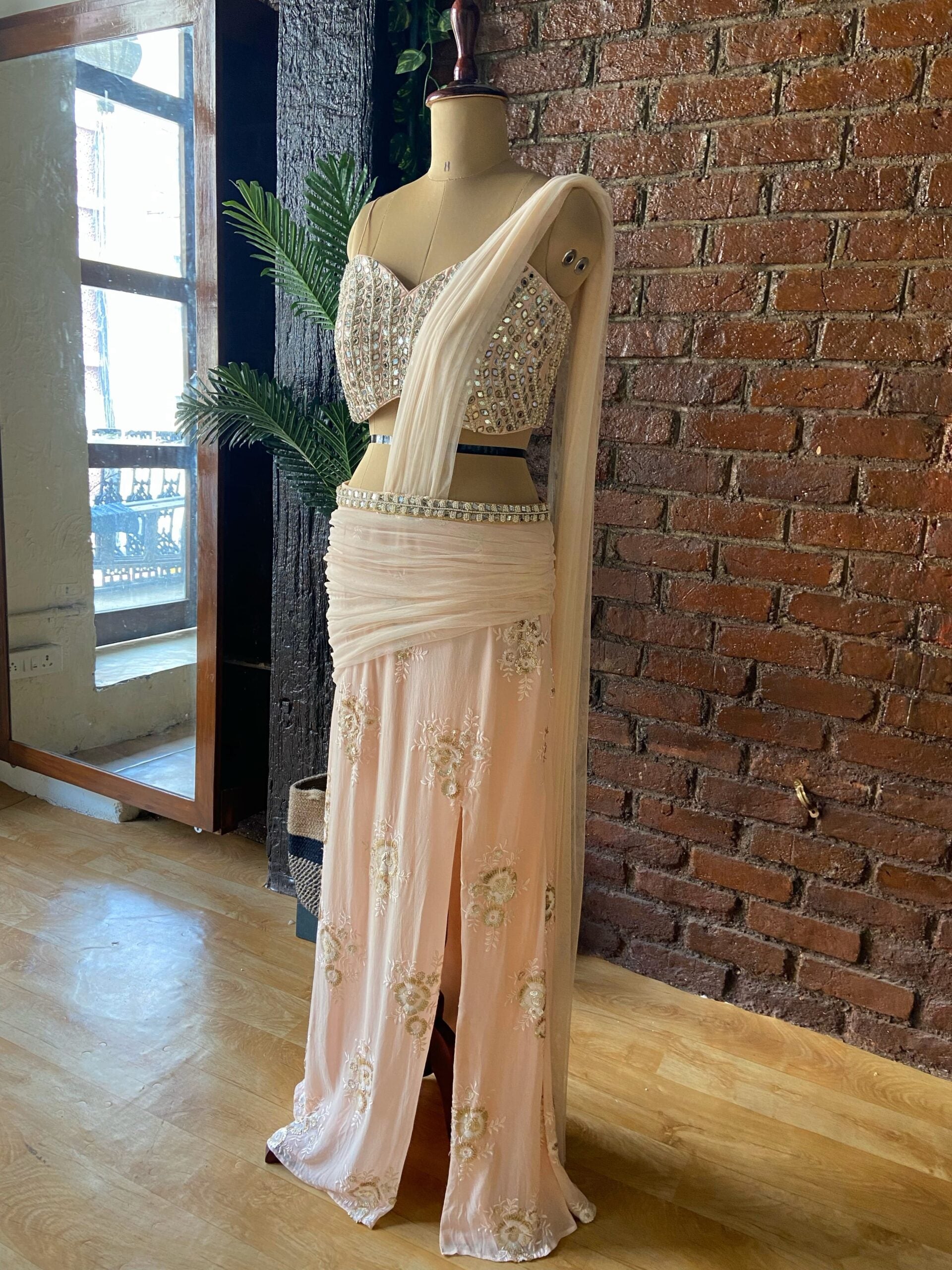 Powder Pink Draped Saree image 5