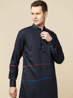 Navy Blue Printed Kurta image 5