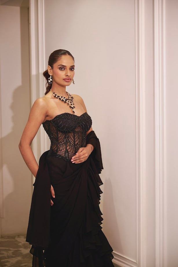 Ira Ruffle Saree Set with Corset image 2