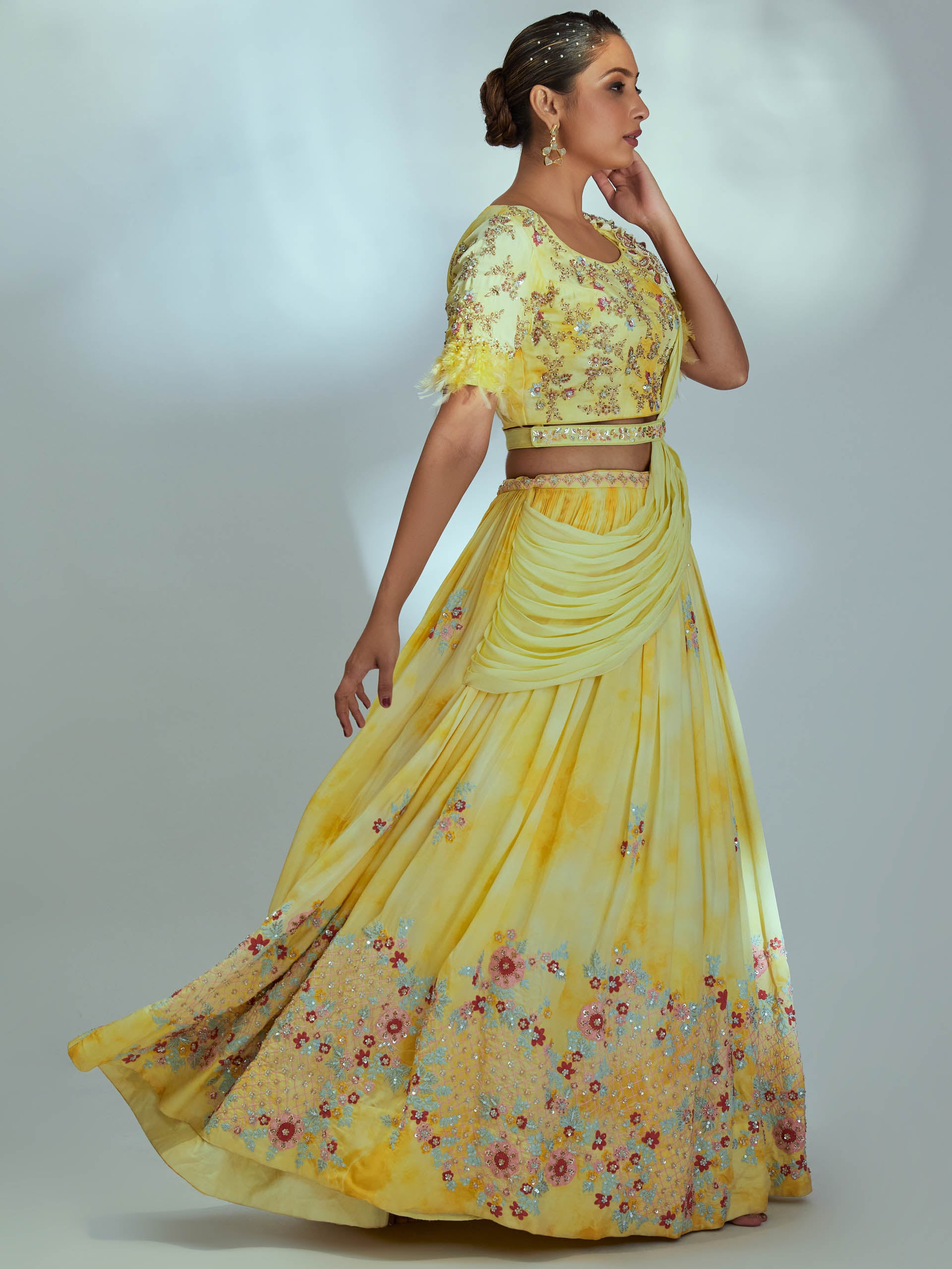 Yellow Tie Dye Floral Pre Draped Dupatta Set image 3