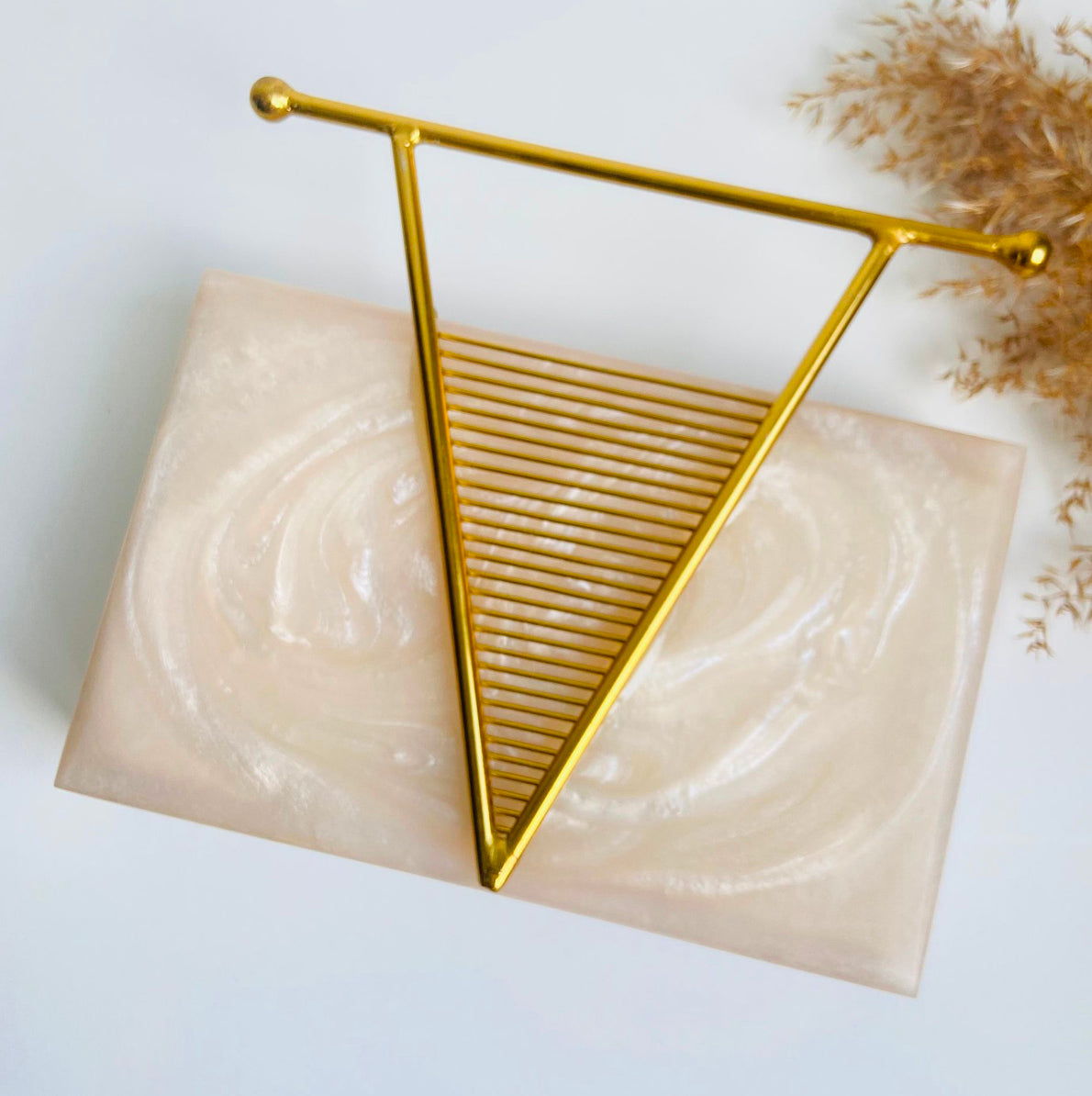 Gold V Clutch image 0