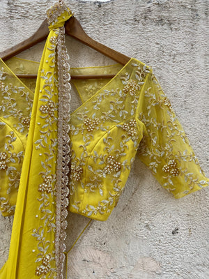 Mustard Ruffled Embroidered Pre-stitched Saree image 3
