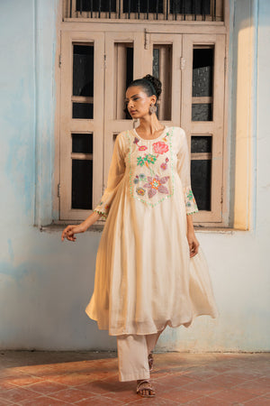 Ivory Blossom Kurta Set image 2
